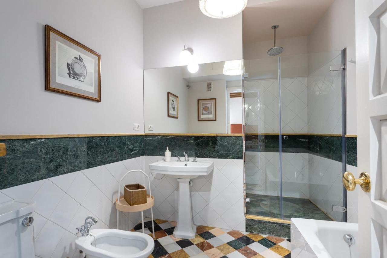Genteel Home Campamento 세비야 외부 사진